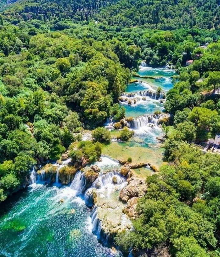 Krka Fairytale Little Castle Hotel Skradin Exterior photo