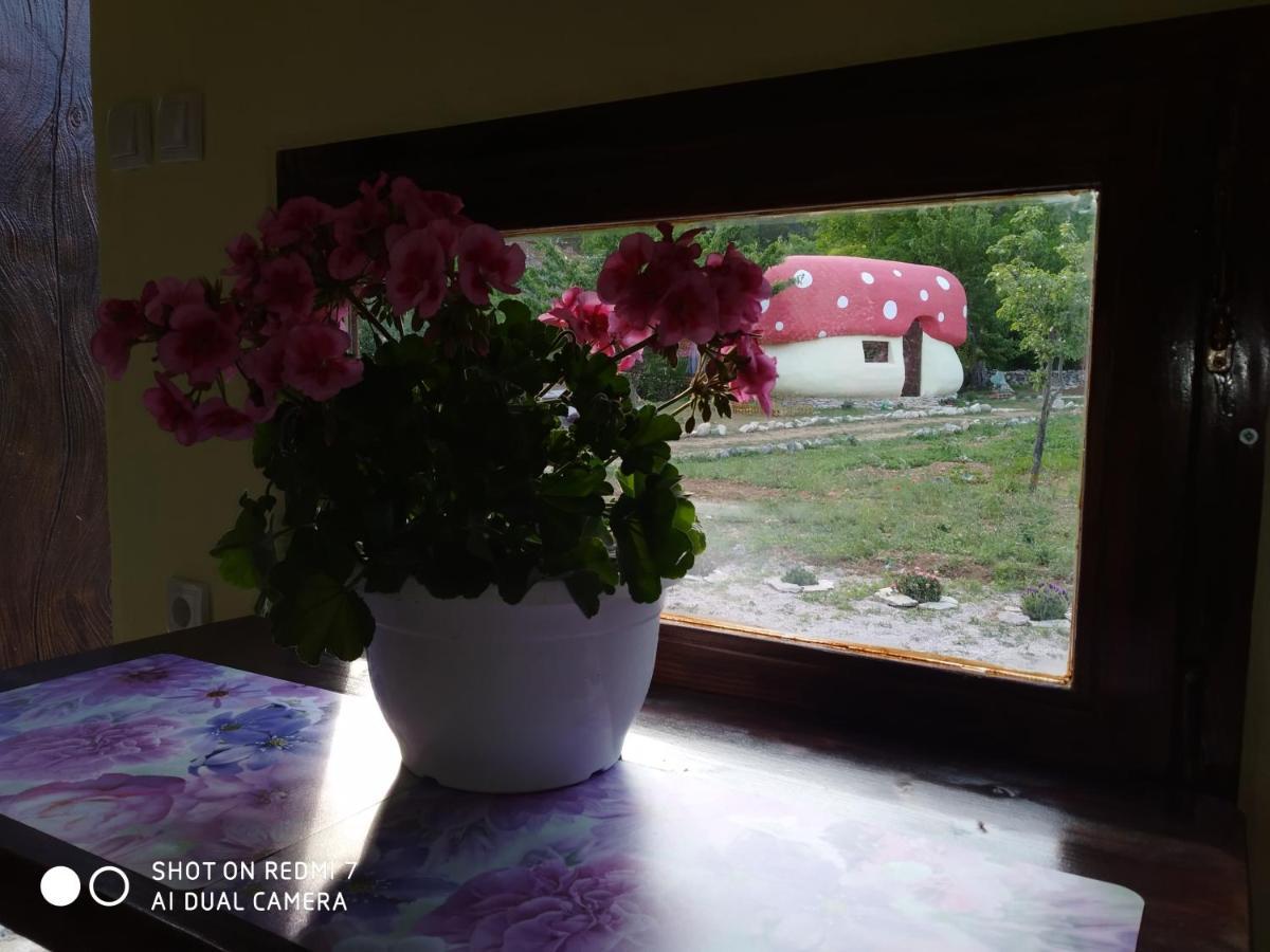 Krka Fairytale Little Castle Hotel Skradin Exterior photo