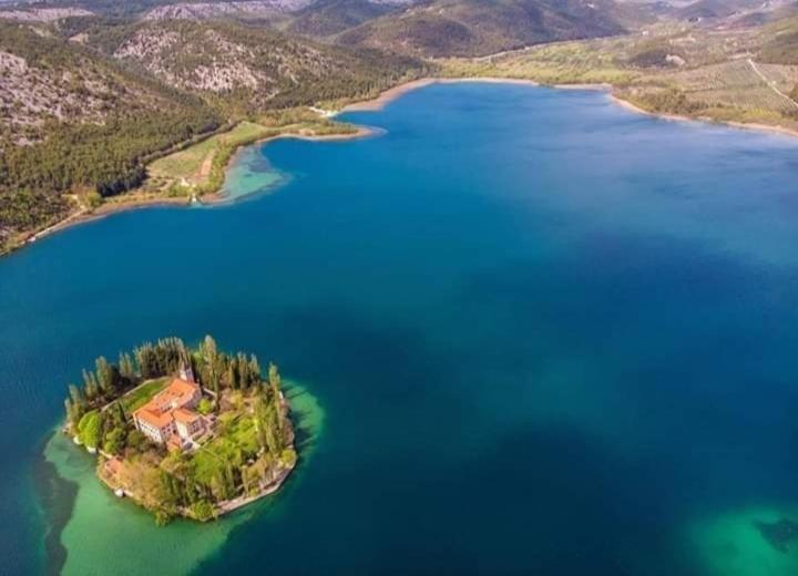 Krka Fairytale Little Castle Hotel Skradin Exterior photo