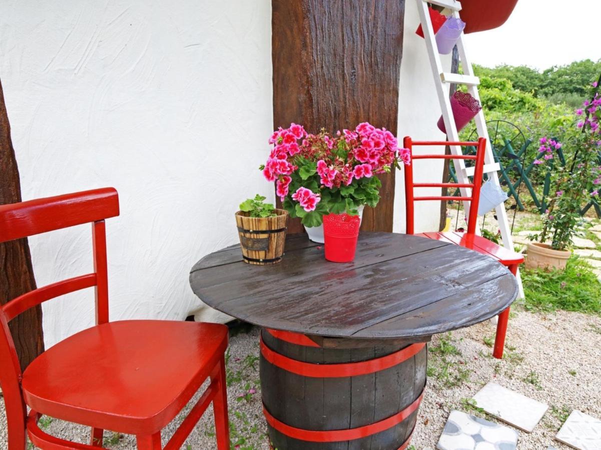 Krka Fairytale Little Castle Hotel Skradin Exterior photo