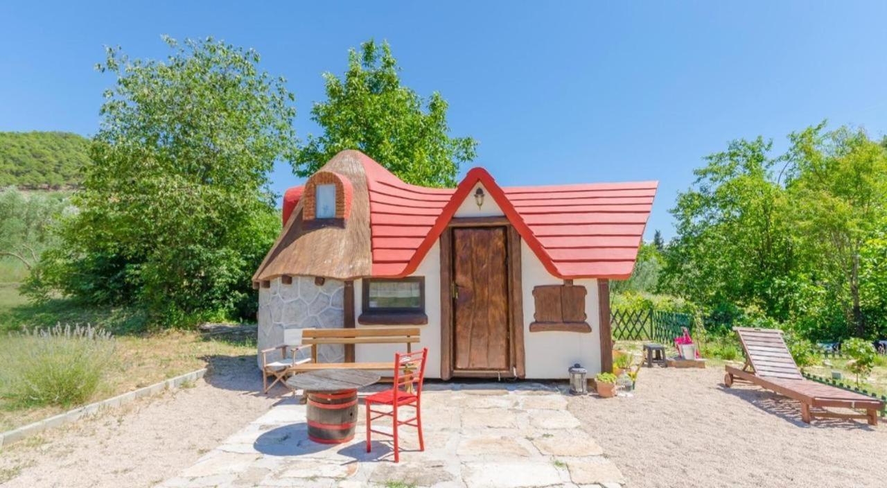 Krka Fairytale Little Castle Hotel Skradin Exterior photo